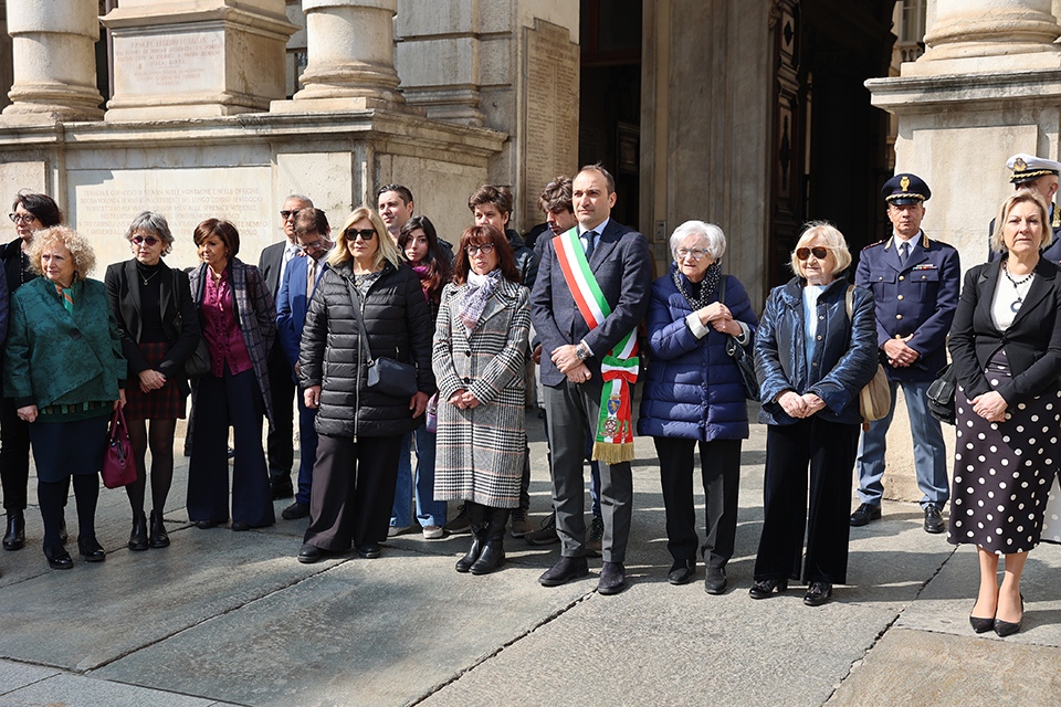 Un minuto di silenzio per i nove anni della strage del Bardo