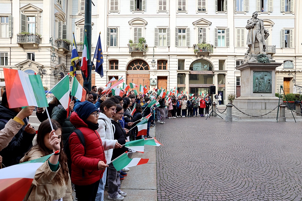 Celebrata la Giornata dell’Unità nazionale, della Costituzione, dell’Inno e della Bandiera
