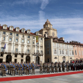 In piazza Castello la cerimonia dell’Alza Bandiera