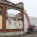 Area ex Ogm, demolizioni al via