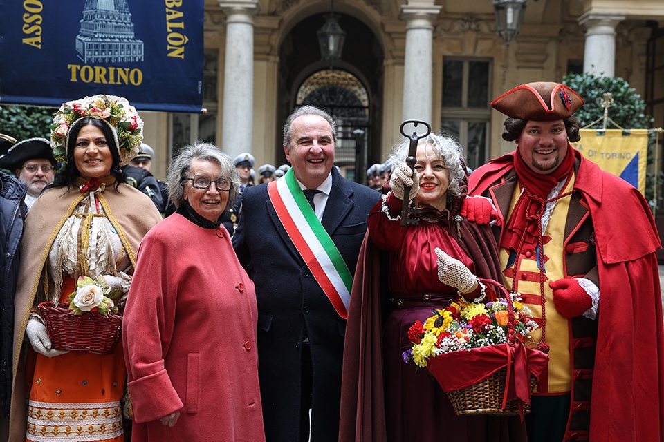 La Rusnenta inaugura il Carnevale del Balon 2025