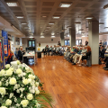 Un momento della commemorazione in biblioteca Calvino