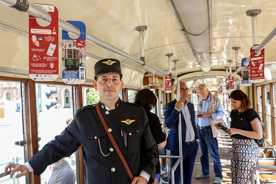 A bordo di un tram Torino si racconta, fermata dopo fermata