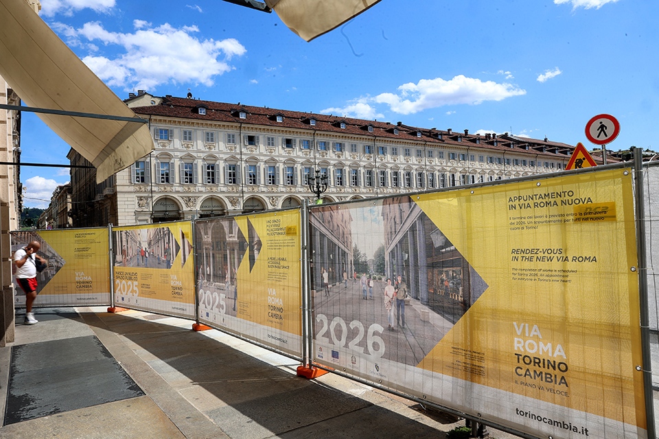 Si amplia il cantiere per la pedonalizzazione di via Roma, modifiche viabili intorno all’area dei lavori