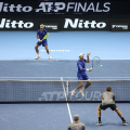 Bolelli e Vavassori in azione contro Heliovaara e Patten durante la semifinale di doppio