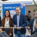 Il taglio del nastro alla presenza del sindaco Stefano Lo Russo e della direttrice del Salone Internazionale del Libro di Torino, Annalena Benini
