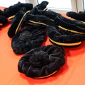 I cappelli della cerimonia di conferimento della Laurea Honoris Causa: simboli di sapere, merito e riconoscimento del valore accademico